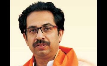 शिवसेना अध्यक्ष उद्धव ठाकरे ने दिया कांग्रेस को समर्थन