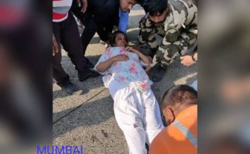 Shabana Azmi Ki Car Ka Hua Accident